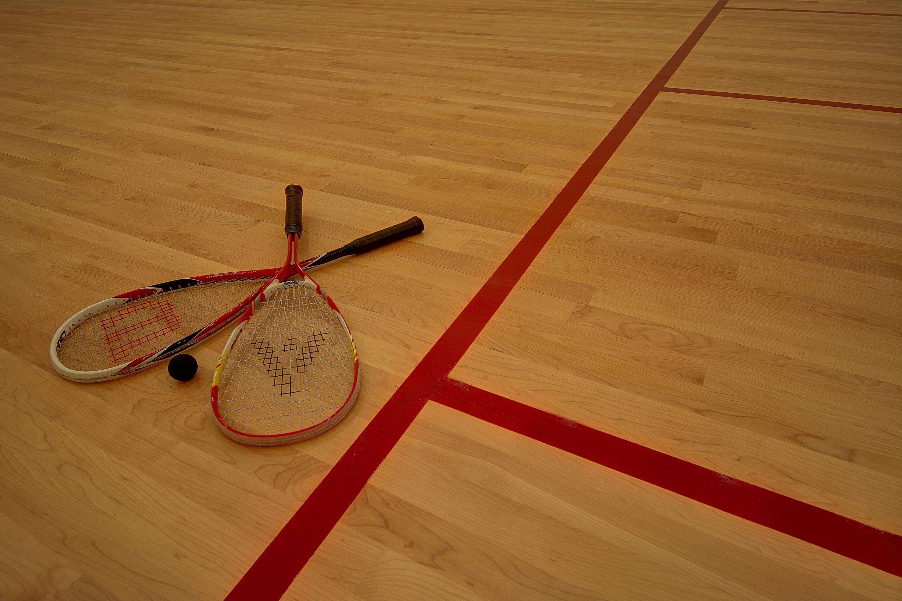 Pullman Dubai Downtown Hotel Exterior photo Squash racquets and ball